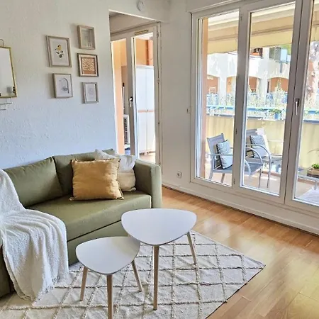 Apartment Charming 2 Rooms, Air Conditioning, Terrace, Wifi Vallauris